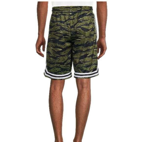 Sporty mesh shorts🦎🦎 "Weekenders" - Picture 3 of 4